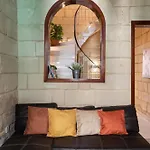 Cosy 3br Maltese Townhouse - Close To Valletta By Isola360 Дом отдыха *