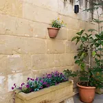 펜션 Cosy 3br Maltese Townhouse - Close To Valletta By Isola360 루카