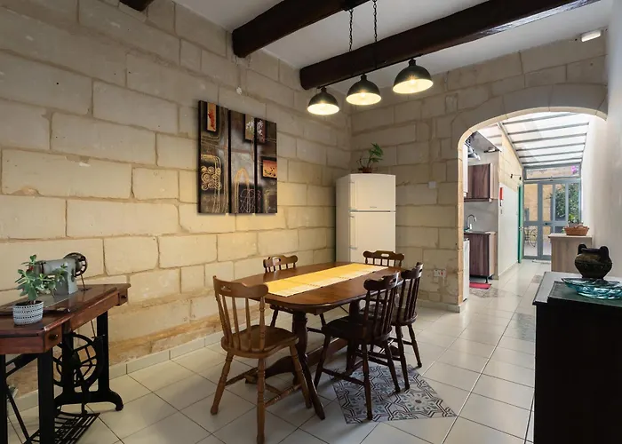Casa vacanze Cosy 3br Maltese Townhouse - Close To Valletta By Isola360 *