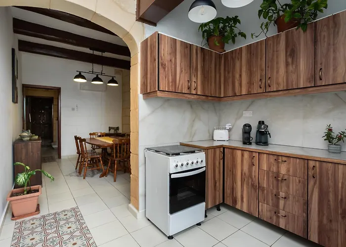 Case de vacanță Cosy 3br Maltese Townhouse - Close To Valletta By Isola360 *