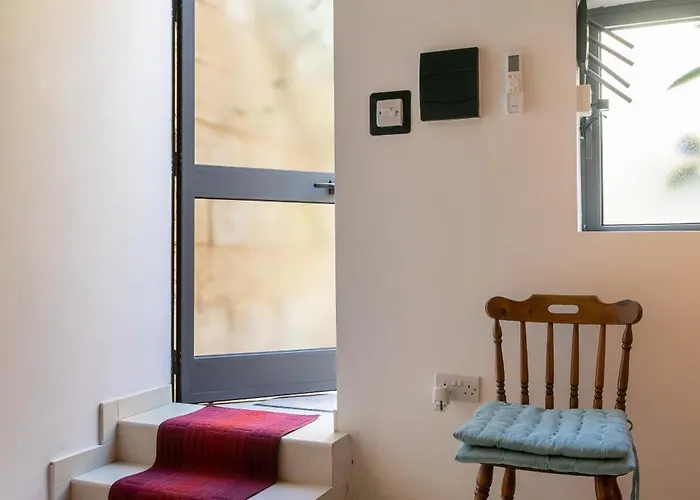 Cosy 3br Maltese Townhouse - Close To Valletta By Isola360 Case de vacanță Luqa