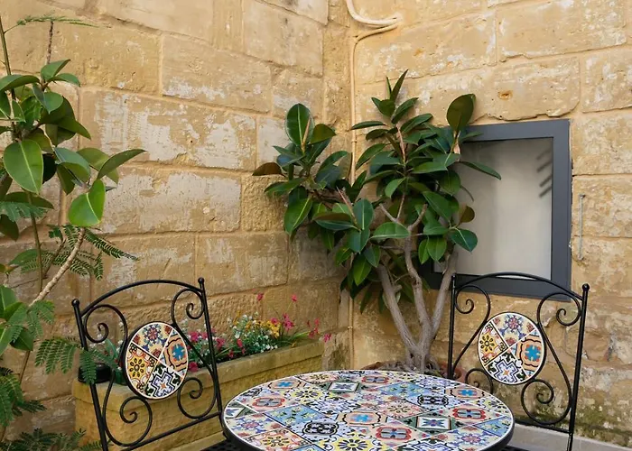 Case de vacanță Cosy 3br Maltese Townhouse - Close To Valletta By Isola360